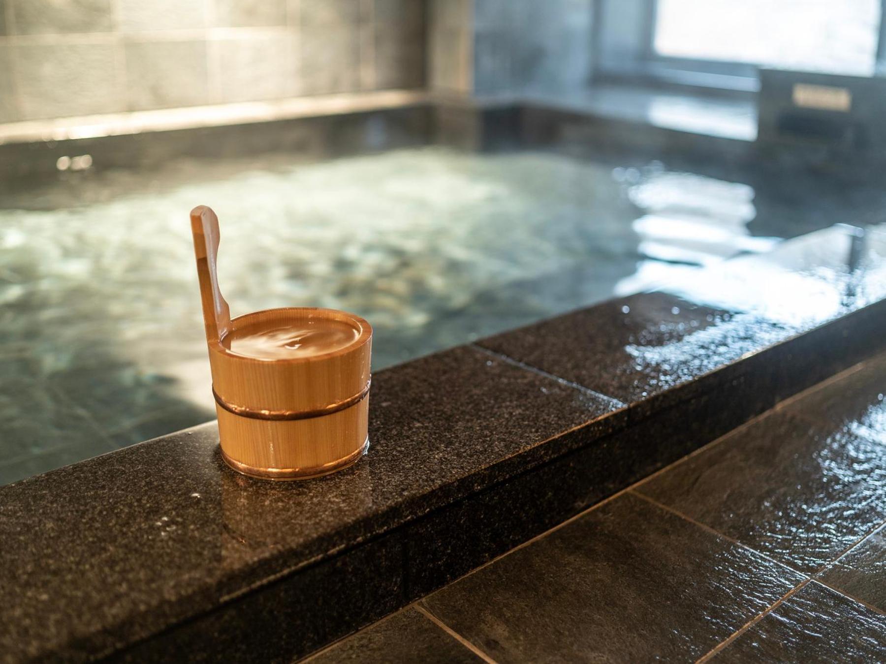 Super Hotel Kumamoto Ekimae Natural Hot Springs Экстерьер фото