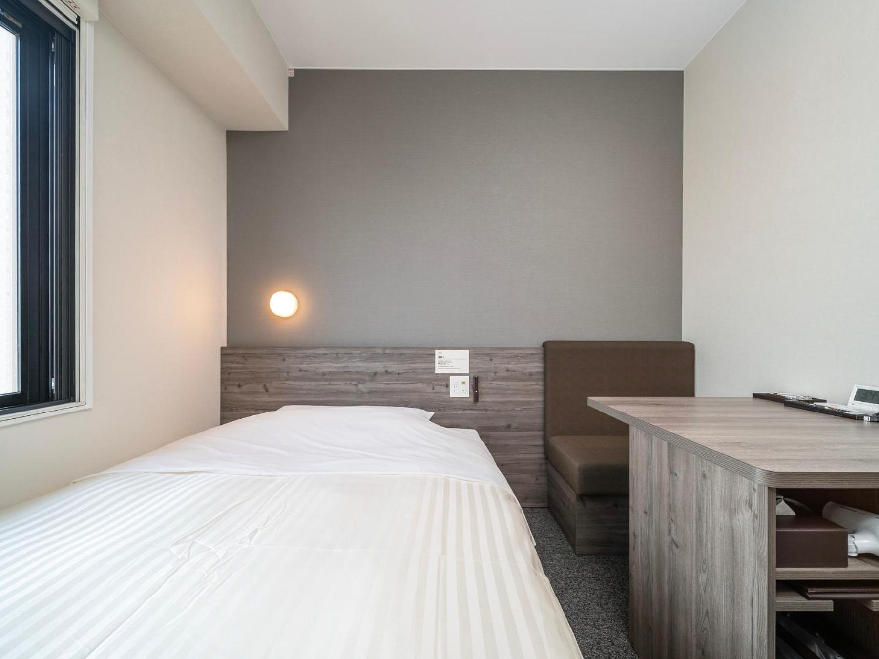 Super Hotel Kumamoto Ekimae Natural Hot Springs Экстерьер фото